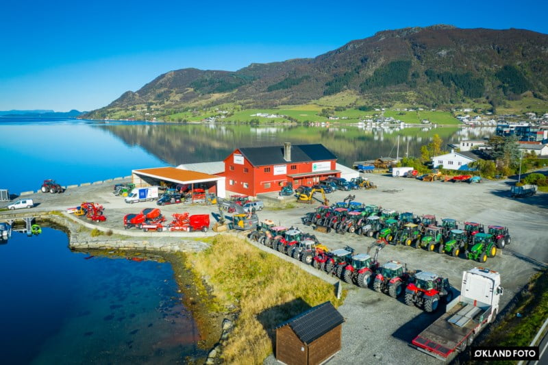 Kaia til Norsk Maskinformidling i flott vær
